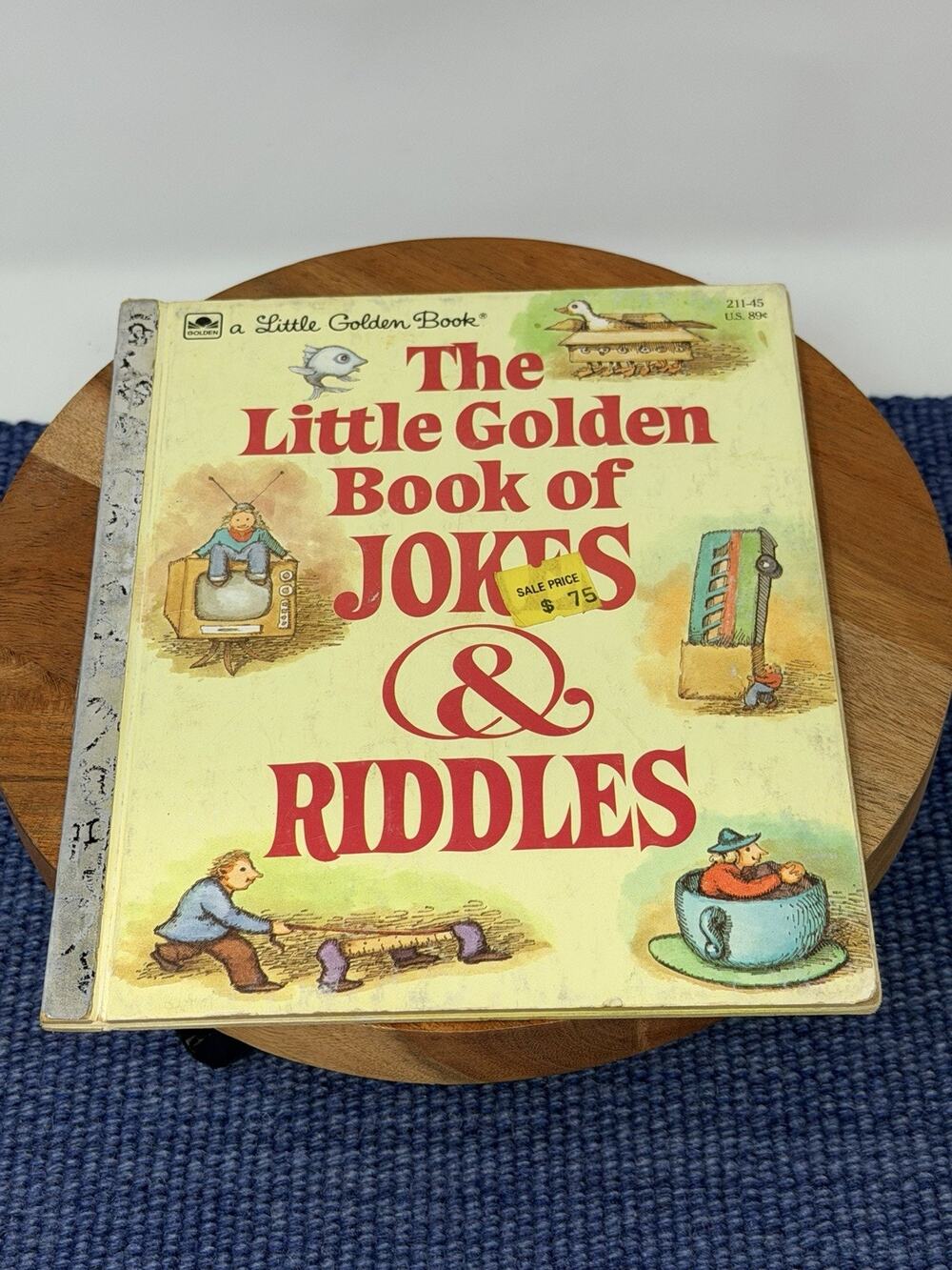 The Little Golden Book of Jokes and Riddles - E. D. Ebsun 1983
